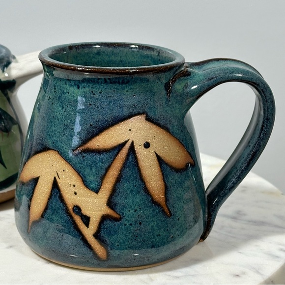 ☕️Set of 2 Handmade Tea or Coffee Mugs, Artist Signed, Includes 6 Tea Bags - Picture 4 of 16